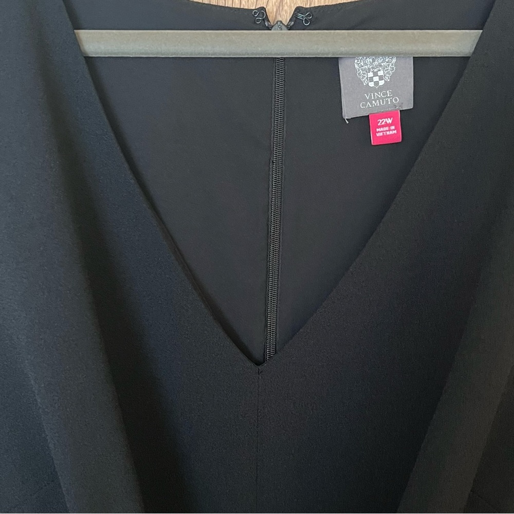 NWOT VINCE CAMUTO CREPE TIE FRONT WIDE LEG JUMPSUIT - Picture 5 of 9